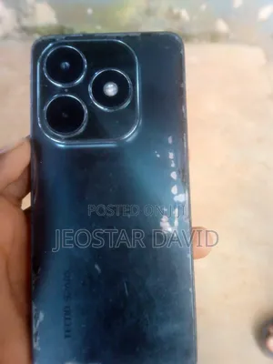 Tecno Spark 20 128 GB Black
