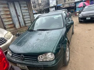 Volkswagen Golf 2003 Green