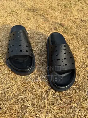 Premium Men Slide