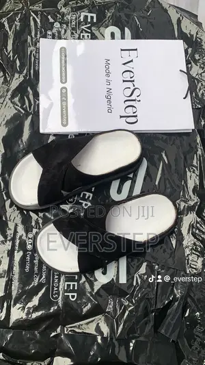 Premium Men Slide