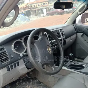 Toyota 4-Runner 4.7 2003 Silver