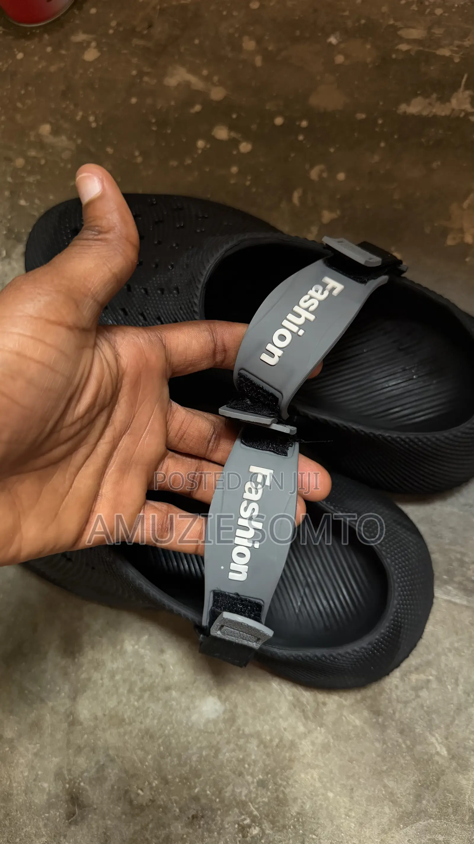 Neatly Used Crocs