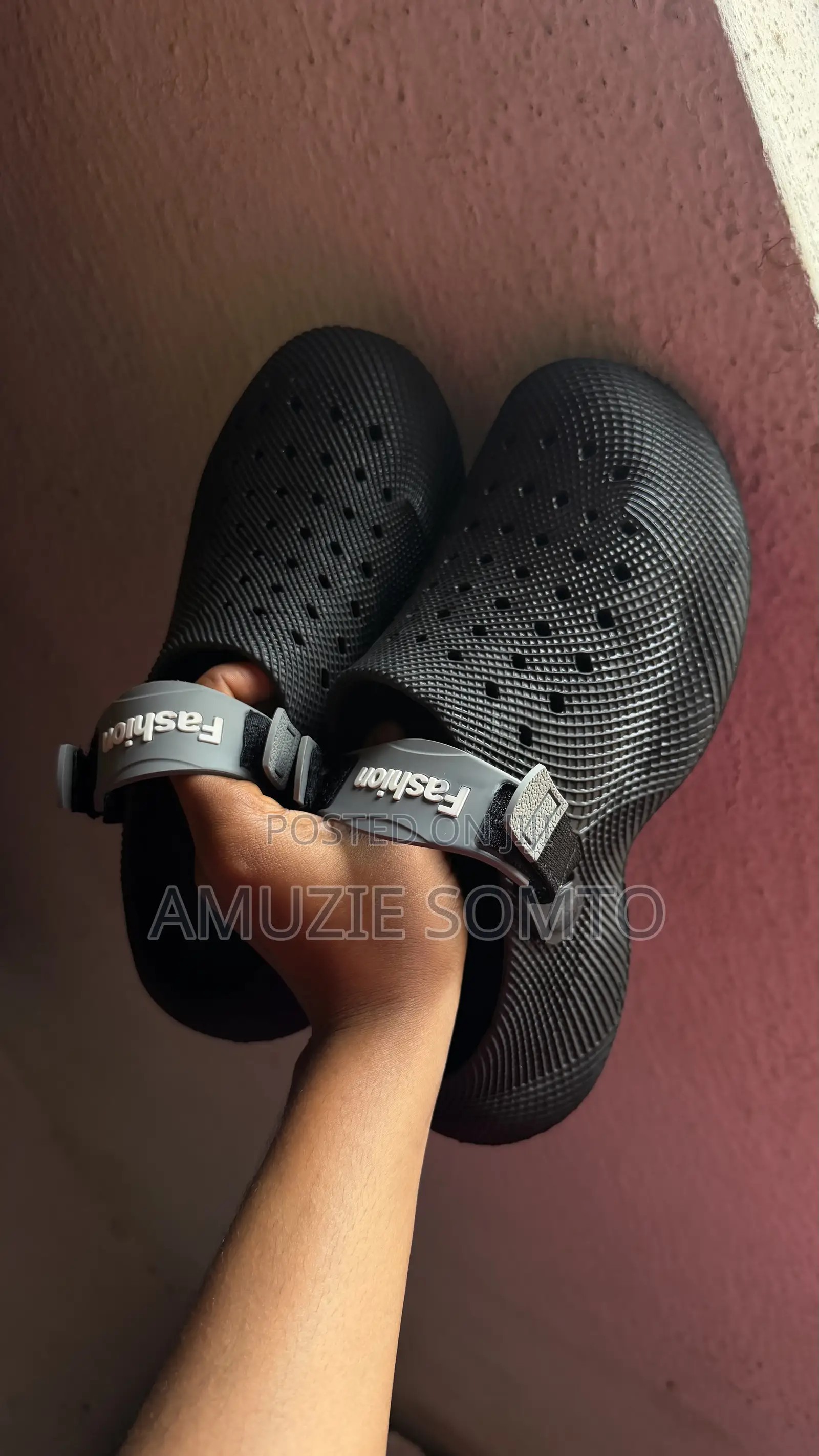 Neatly Used Crocs