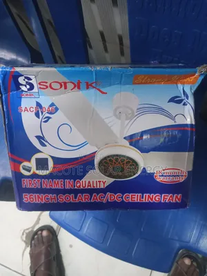 Sonik Fan Long Bled Solar Ceiling Fan
