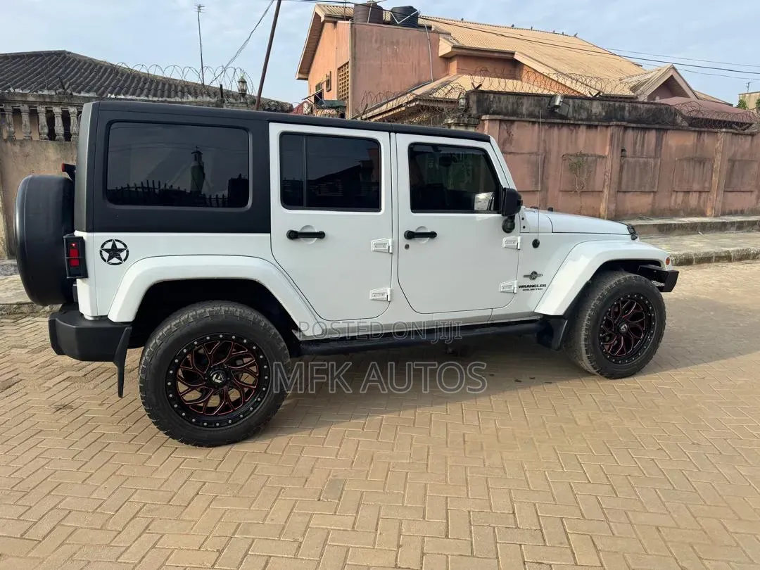 Jeep Wrangler 2013 White