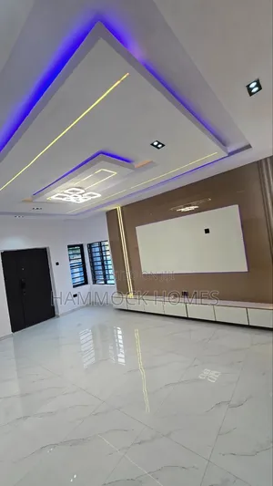 3bdrm Bungalow in Adetokun Estate, Eleyele for sale