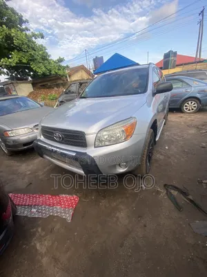 Toyota RAV4 2008 Silver