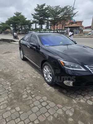 Lexus ES 350 2011 Black