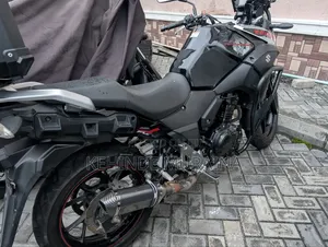 Suzuki V-Strom 2020 Black
