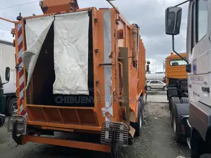 Benz Garbage Compactor