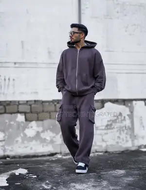 City Quality Zipped Hoodie With Joggers Pant