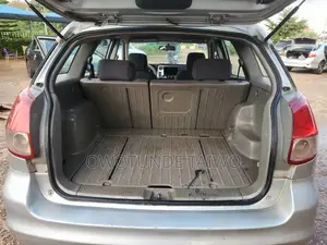 Toyota Matrix 2003 Silver