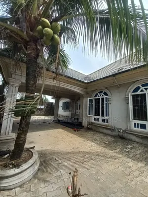 3bdrm Bungalow in Port-Harcourt for sale