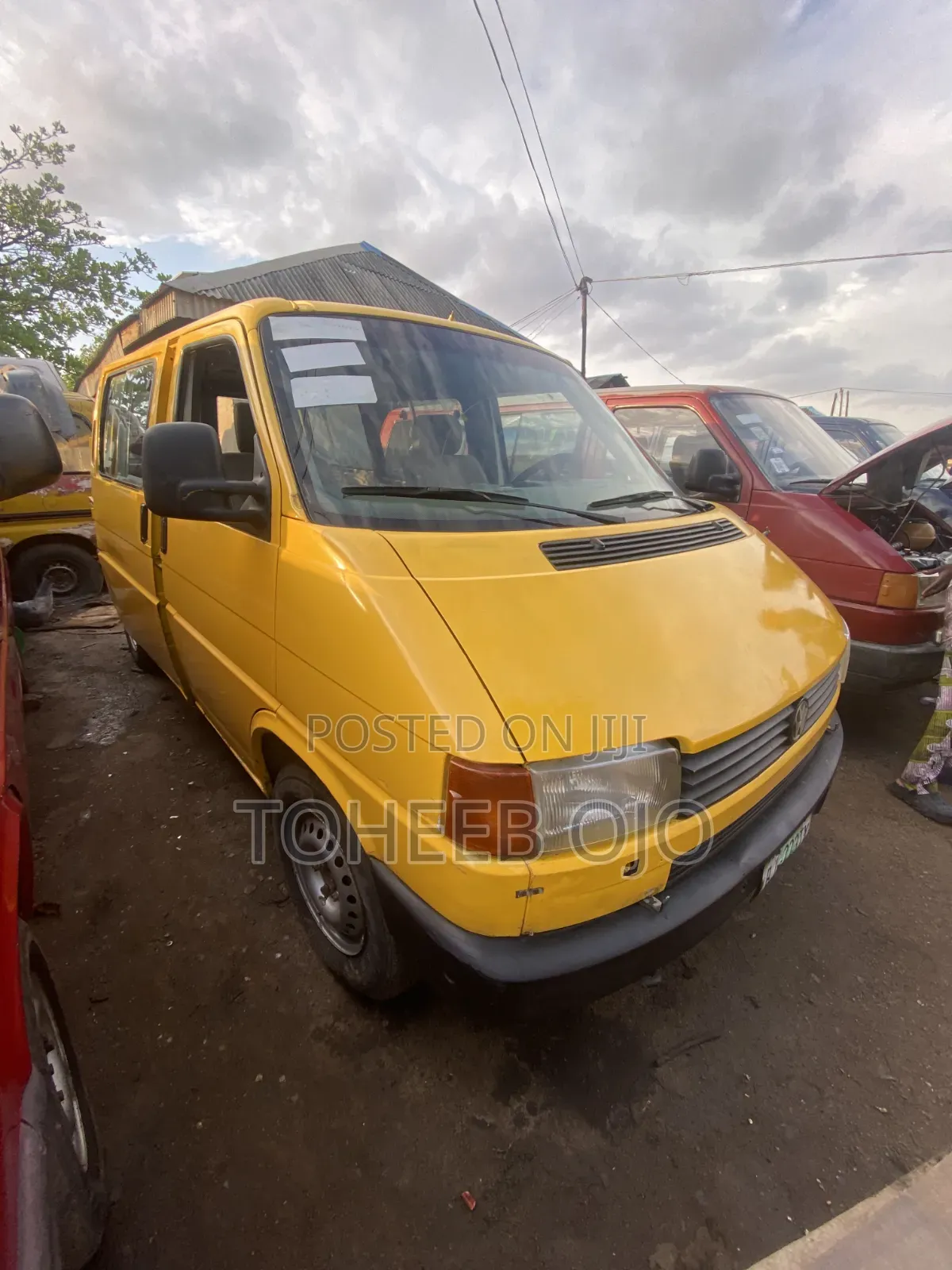Volkswagen Transporter 1996 Yellow