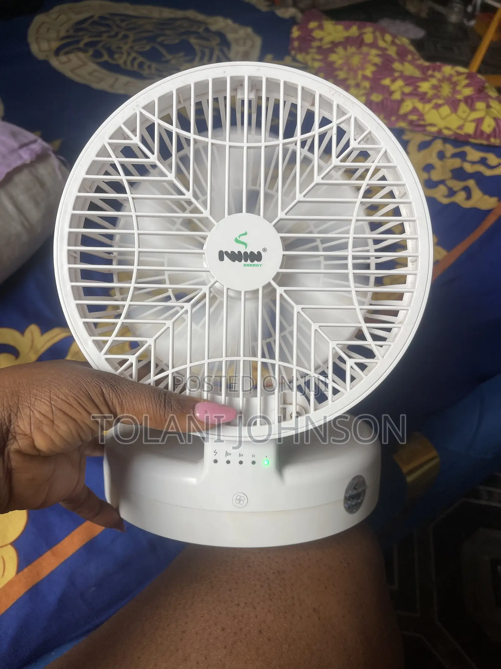 Iwin Rechargeable Fan