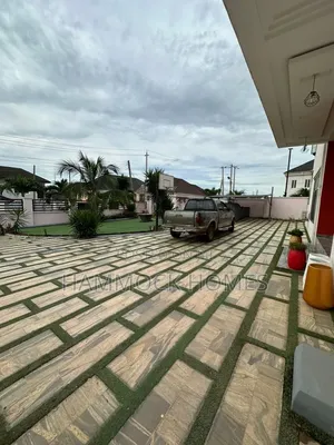 Furnished 5bdrm Duplex in Aerodrome Gra, Samonda for rent