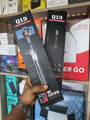 Ai Tripod Stand