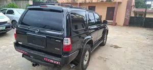 Toyota 4-Runner 2000 Black