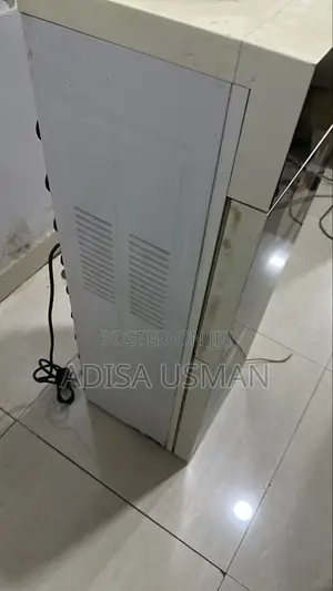 Water Dispenser