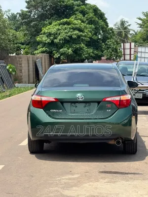 Toyota Corolla 2014 Green