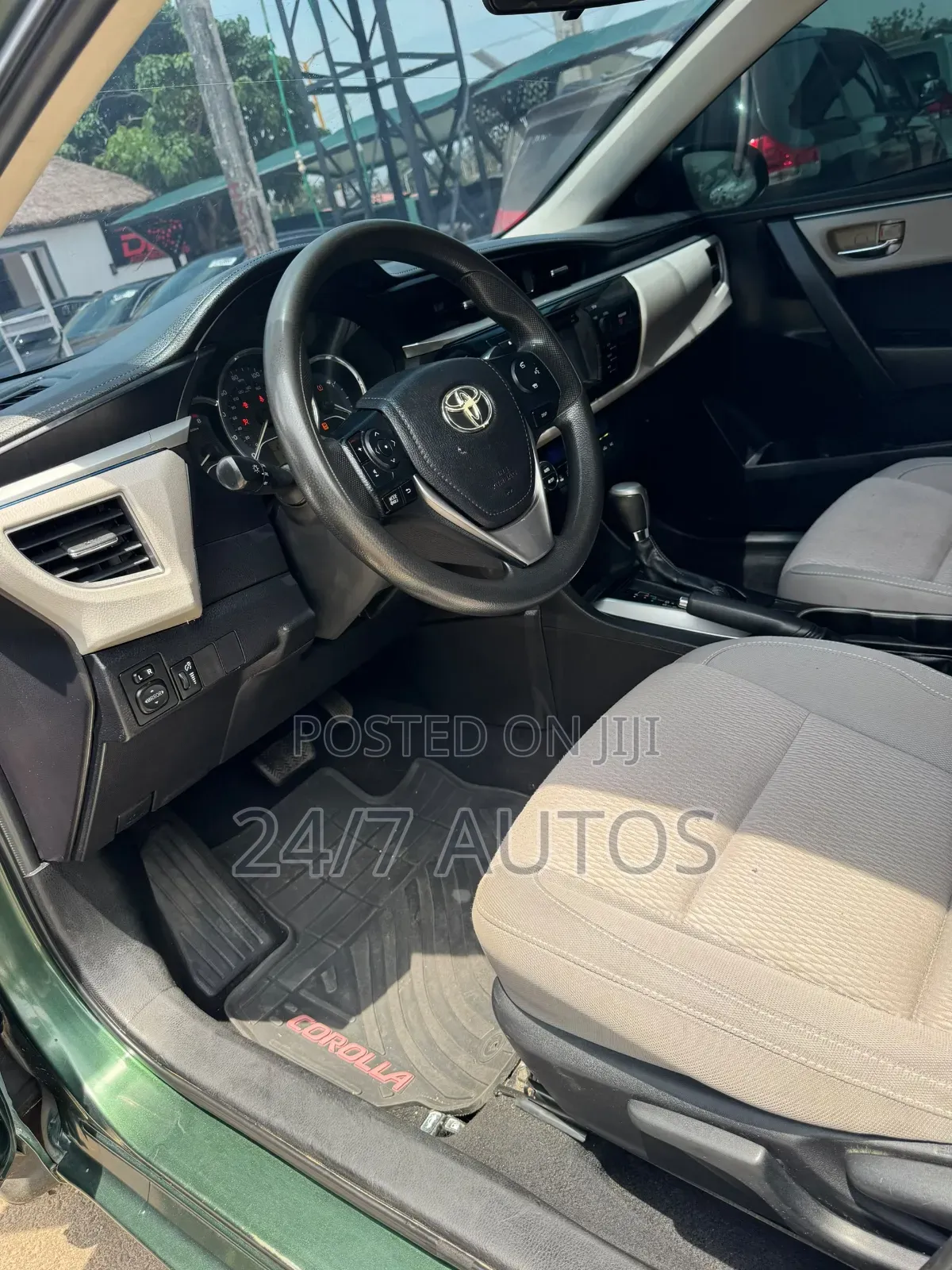 Toyota Corolla 2014 Green