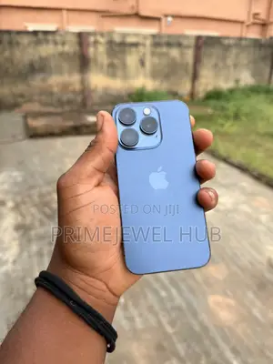 Apple iPhone 15 Pro 128 GB Blue