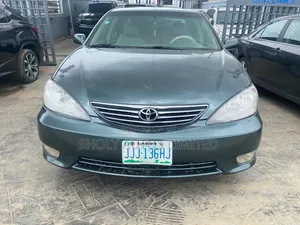Toyota Camry XLE 4dr Sedan (2.4L 4cyl 5A) 2006 Green