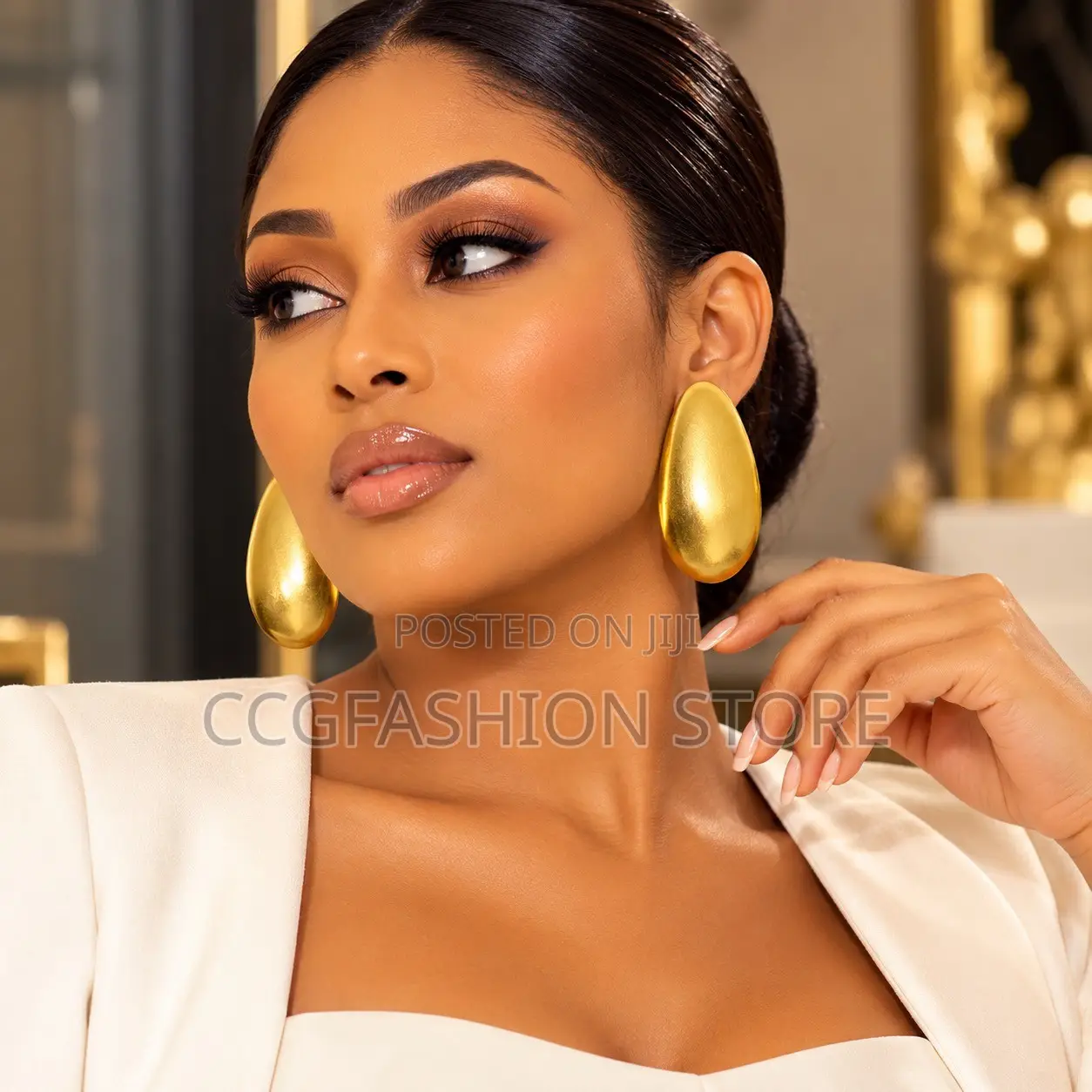 Exquisite Statement Earrings