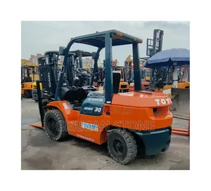 Toyota 3-Ton Forklift