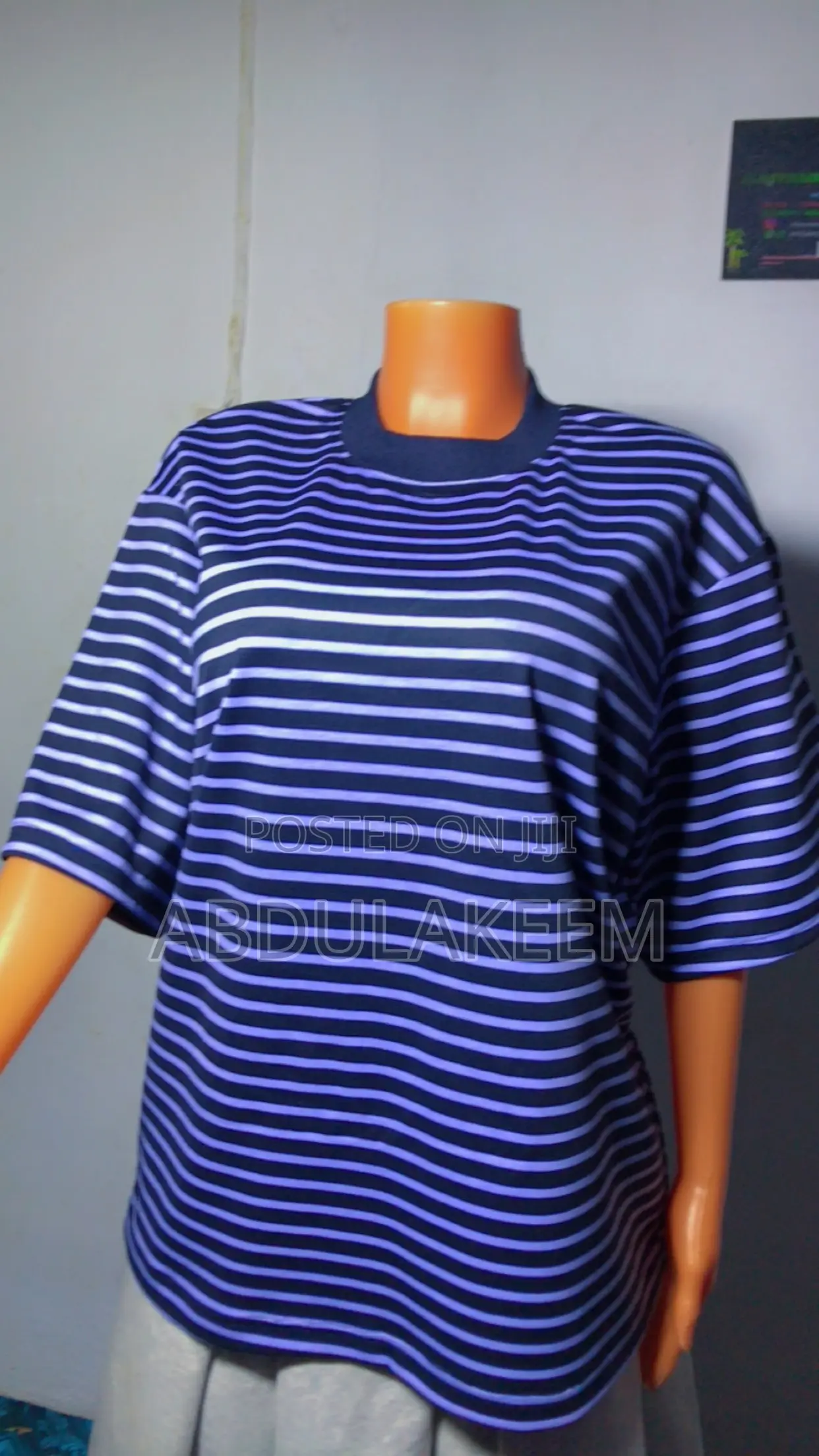 Stripe Round Neck