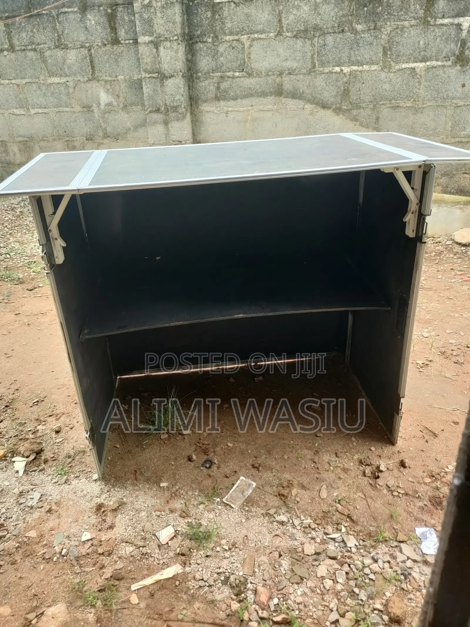 Fairly Used Professional Fold-Out Aluminum DJ Booth Stand