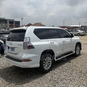Lexus GX 460 Luxury 2015 White