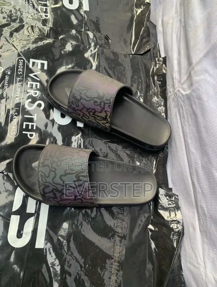 Classic Men’s Slide