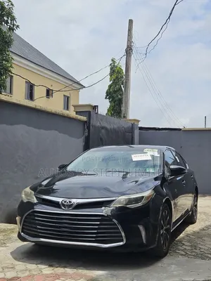 Toyota Avalon XLE FWDSedan (3.6L 6cyl 6A) 2016 Black