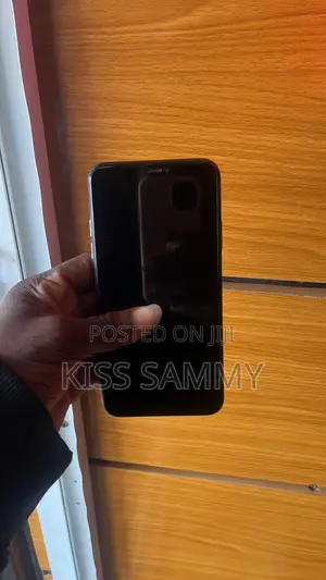 Apple iPhone 11 64 GB Black