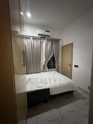 1bdrm Shared Apartment in Ikota Villa for rent