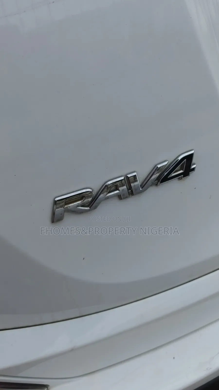 Toyota RAV4 2016 White