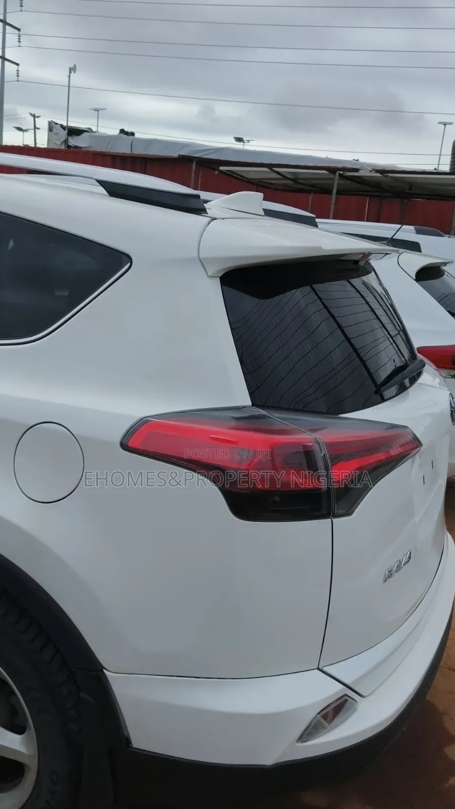 Toyota RAV4 2016 White