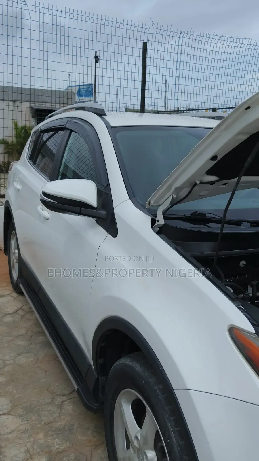 Toyota RAV4 2016 White