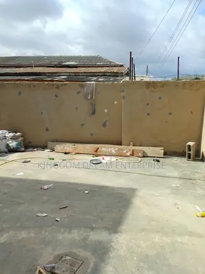 6bdrm Duplex in Ademola Adetokunbo for sale