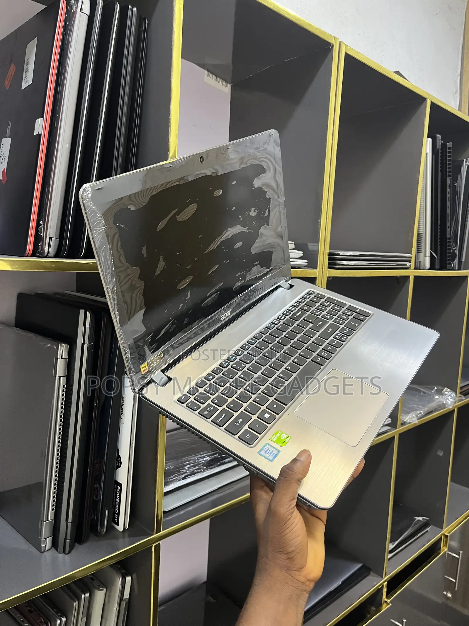 Laptop Acer Aspire E5-575G 8GB Intel Core i7 SSD 128GB