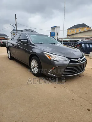 Toyota Camry 2017 Gray