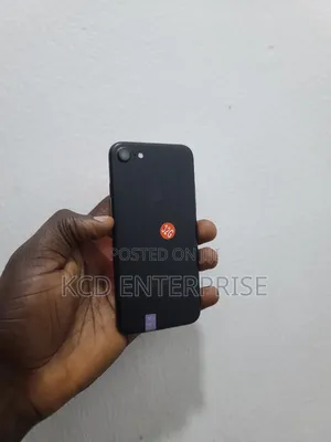 Apple iPhone 7 32 GB Black