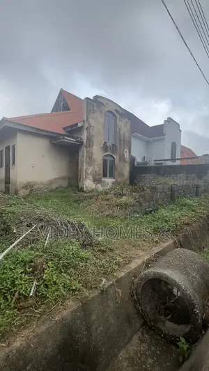 4bdrm Penthouse in Lavista Court Estate, Galadimawa for sale