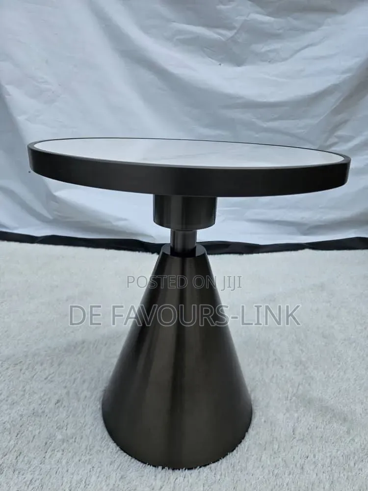 Center /Bar Table