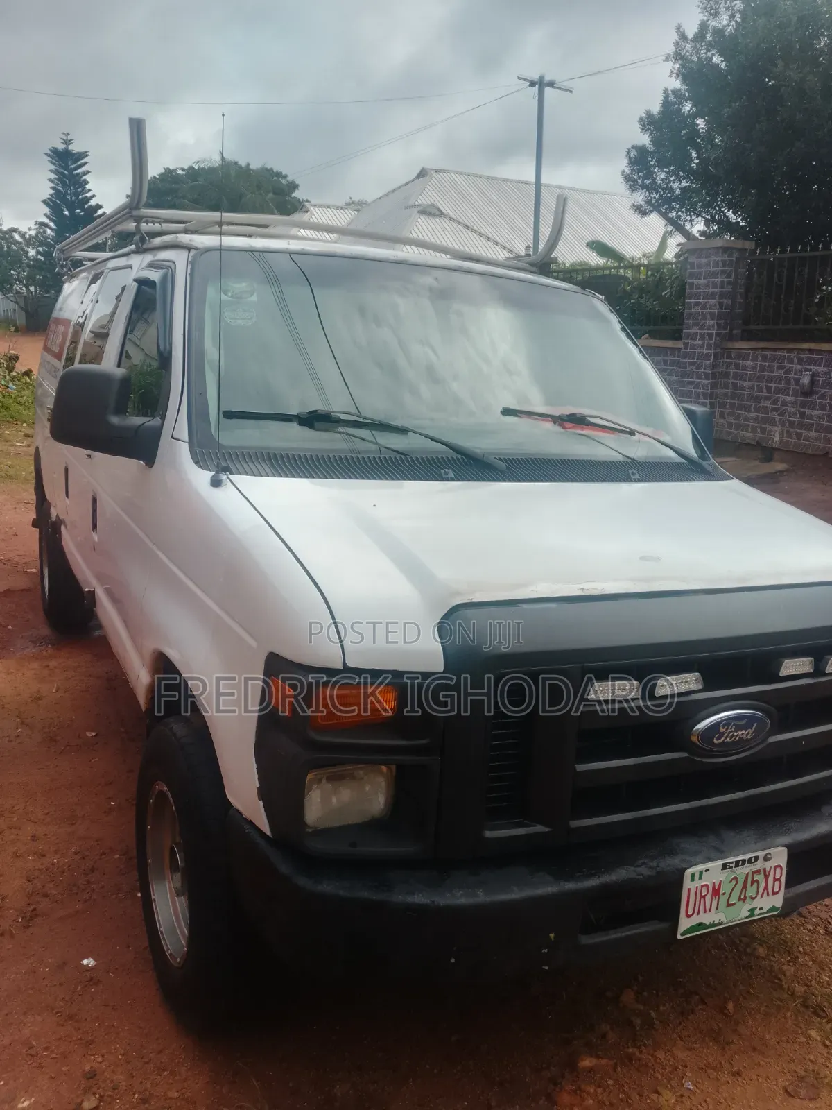 Ford E350 2008 White