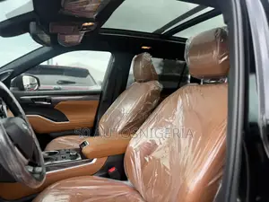 Toyota Highlander Platinum AWD 2024 Black