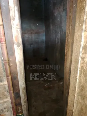 Shop Inside Eziukwu Market ( Cemetery Market)Aba