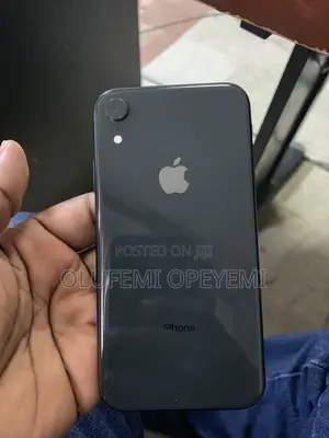 Apple iPhone XR 64 GB Black