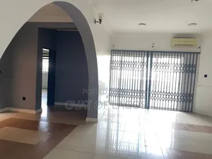3bdrm Apartment in Parkview Estate for rent